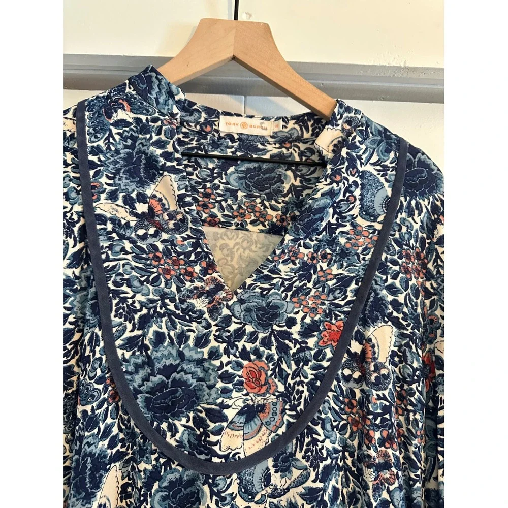 Tory Burch XS Navy Blue‎ Floral Butterfly Rayon Silk Trim V-Neck Blouse Top